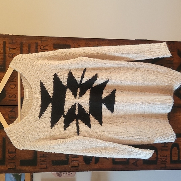 debut Sweaters - Knit Sweater